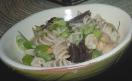 Chickpea/Wild Kelp soup with brown rice&nbsp;pasta