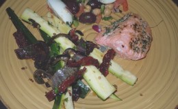 Zucchini Spears with Red Onion and Sun-Dried Tomato&nbsp;Salsa