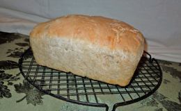 Sprouted-grain sourdough bread